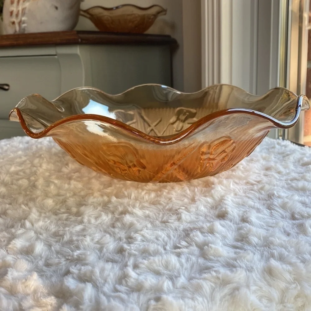 1950’s~MARIGOLD IRIS & HERRINGBONE PATTERN~JEANETTE GLASS CO. ~SERVING BOWL~G13